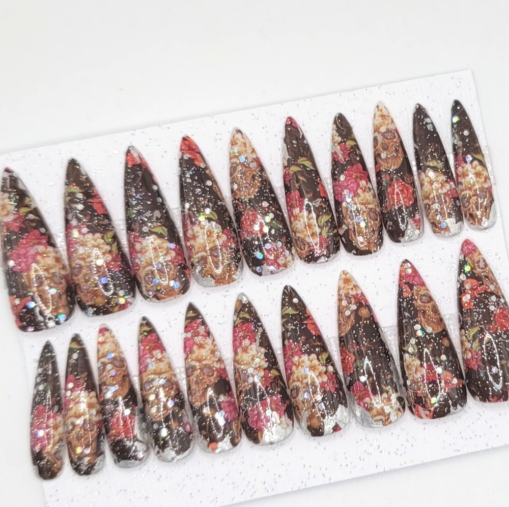 Halloween press on nails